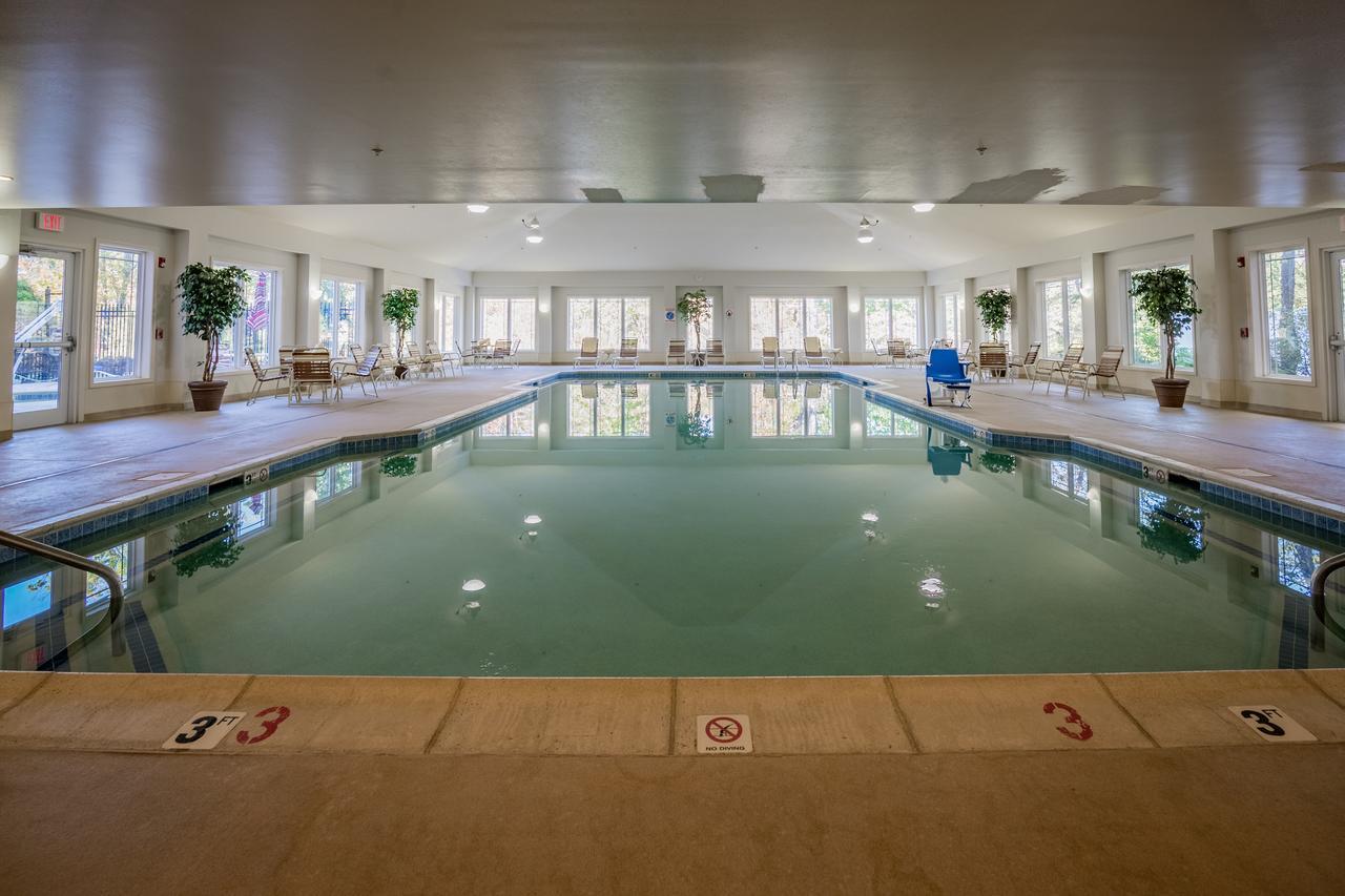פיטספילד Berkshire Mountain Lodge מראה חיצוני תמונה